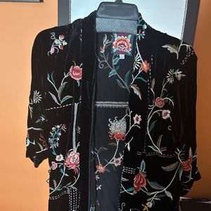 Johnny Was velvet and silk lightweight black blazer/jacket